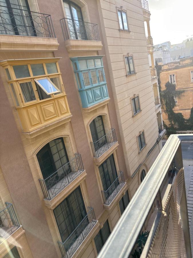 スリーマBelmonte Flatアパートメント エクステリア 写真